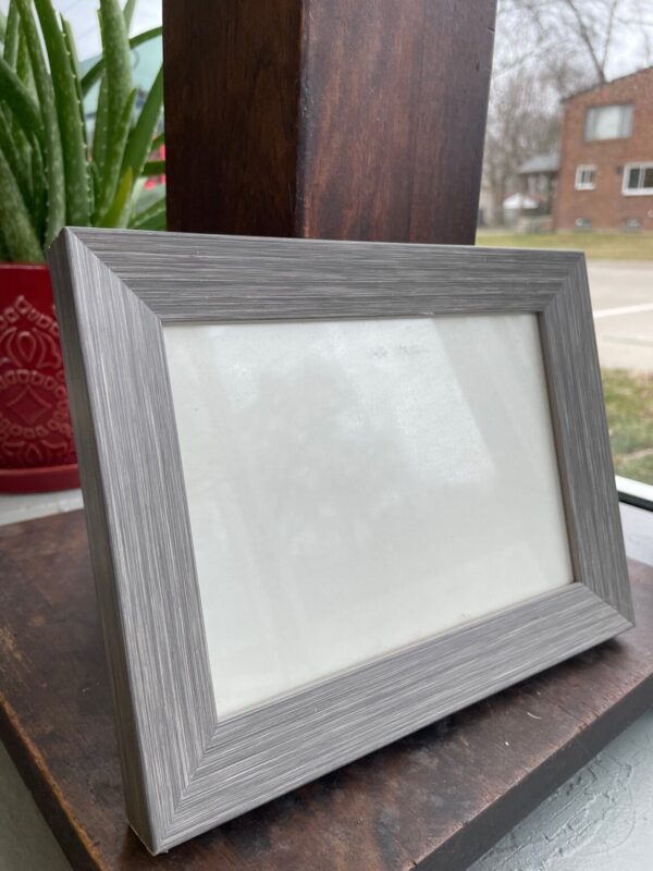 Product Image for  5×7 Ready Made Frame