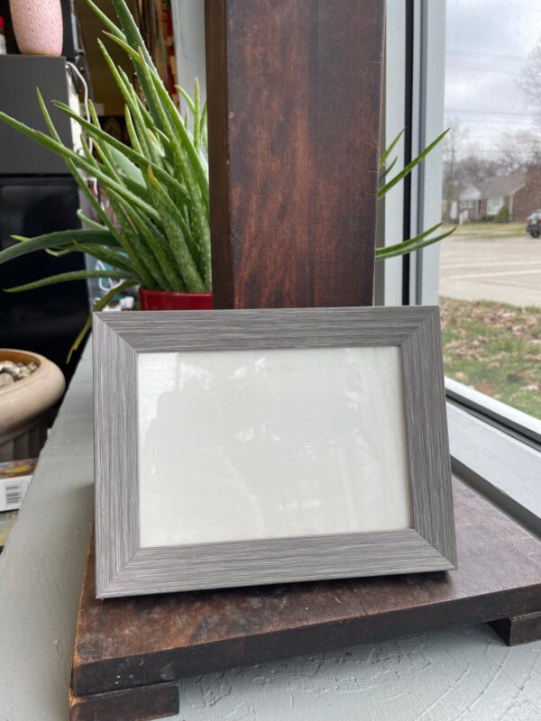 Product Image for  5×7 Ready Made Frame