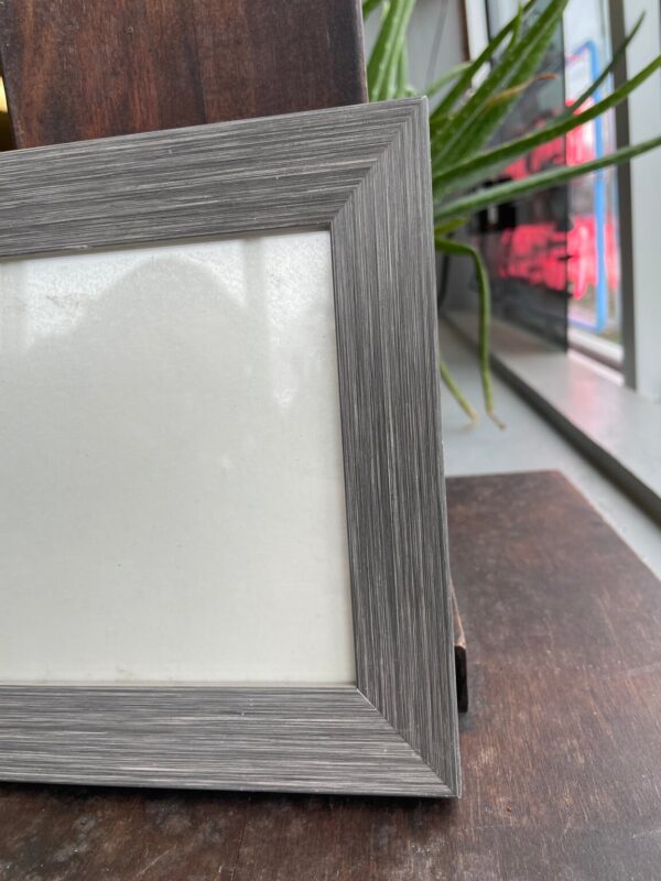 Product Image for  5×7 Ready Made Frame