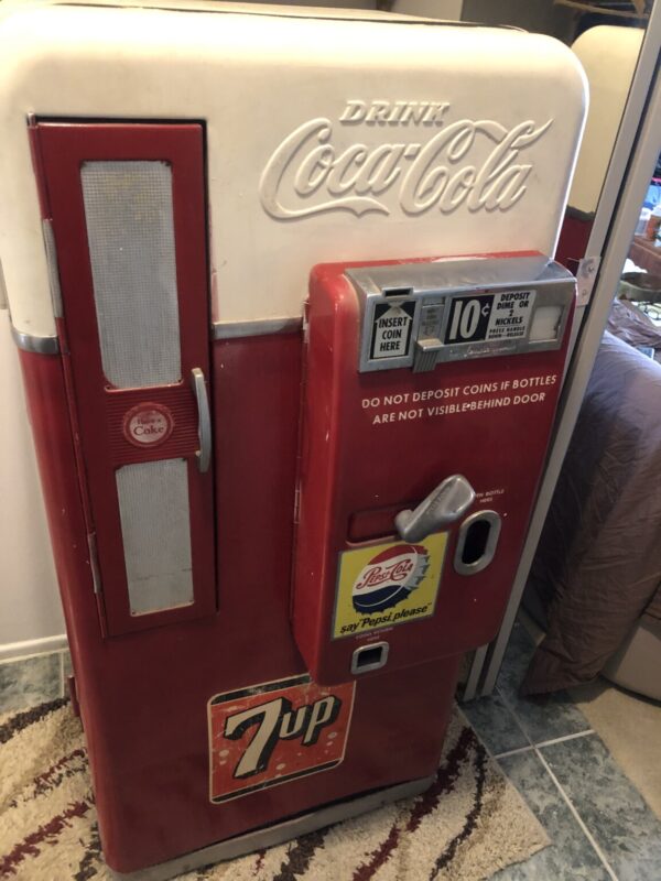 Product Image for  Vintage Coca Cola Machine Working