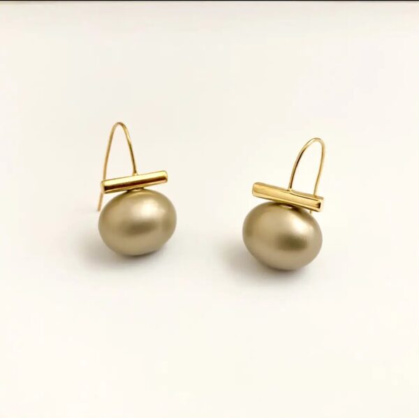 Product Image for  Ohelo Pearl Earrings- 4 Color Options